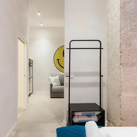Trendy Retreat In Валенсия